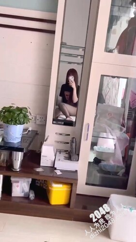 [MP4/5.9G]新春特輯：洛洛幻想屋｜Louis00135｜陪遊約炮Vlog 餐廳露出絲足口爆被金主束縛凌辱猛肏內射等 17V