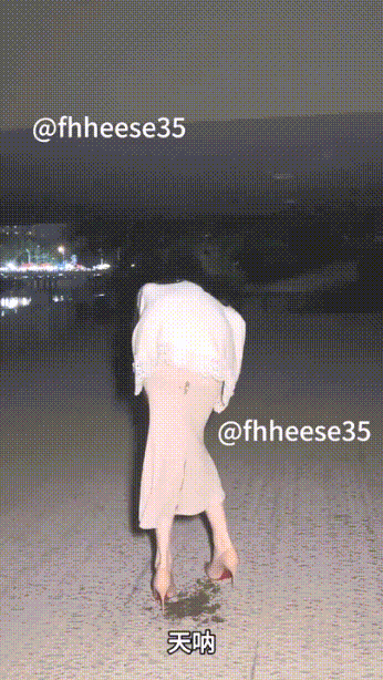 怎么又在外面尿裤子了…求你们别开声音…太羞耻了!播音系漂亮大一小姐姐男厕所自慰喷水