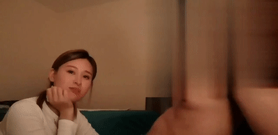 极品少妇酒店约艹极品小少妇,在转椅上艹逼简直爽翻了,最后还是选择口爆!