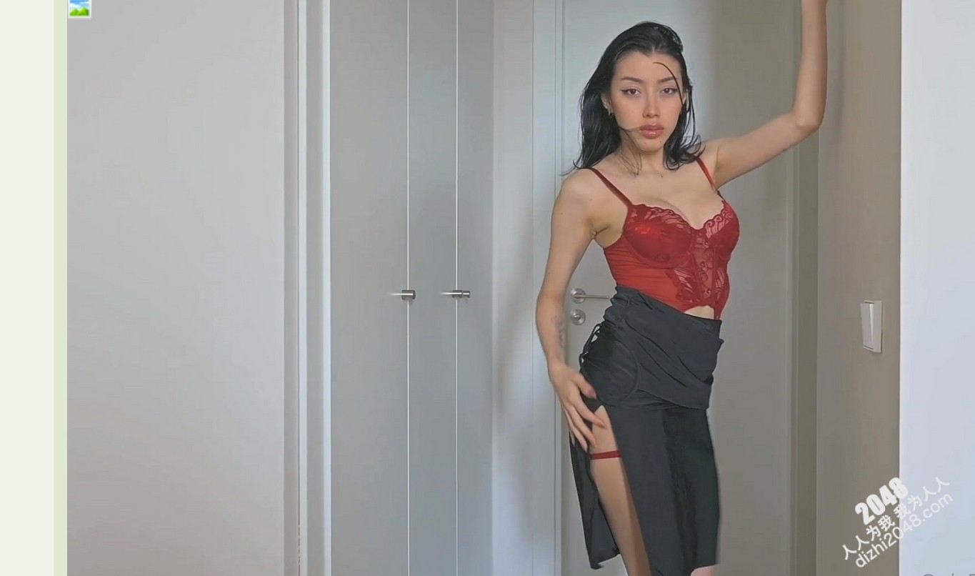 ⚫️⚫️最新订阅福利⑤!深喉女神,亚裔母狗【李露丝】露脸私拍,深喉口爆肛交啪啪野战,各式各样性爱自拍