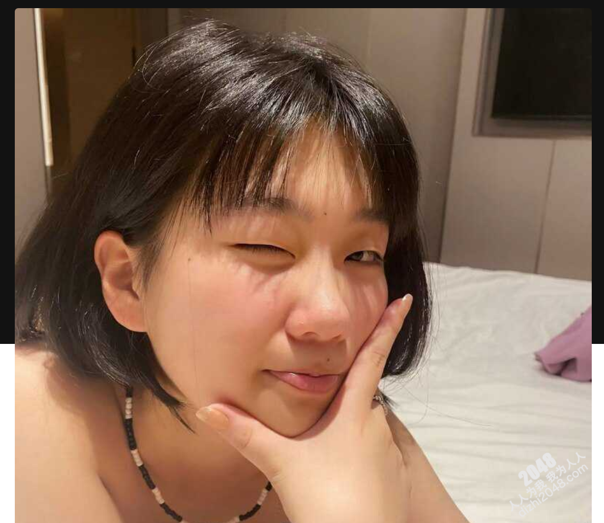 太原理工学院高材生李雪岚清纯反差学生妹 乖巧眼镜母狗成为男友的 完美泄欲工具,胯下骚母狗,大屌无套孟操,逼洞大开