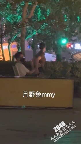 [MP4/1.8G]推特空姐尤物｜月野兔mmy｜露出野戰兔女郎裝勾引外賣小夥打炮與金主酒店廝混黑絲足交3P前後夾擊暴肏雙洞等 720p