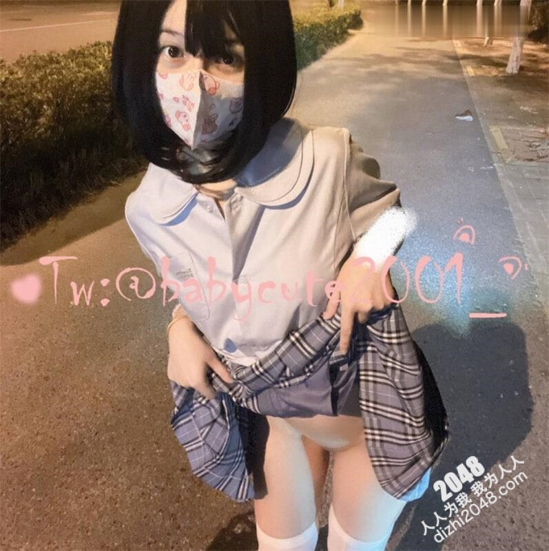 极品萝莉制服诱惑，反差萝莉博主『Nini』最新付费专享 极品JK超诱惑 美乳嫩穴[711.74MB/MP4]