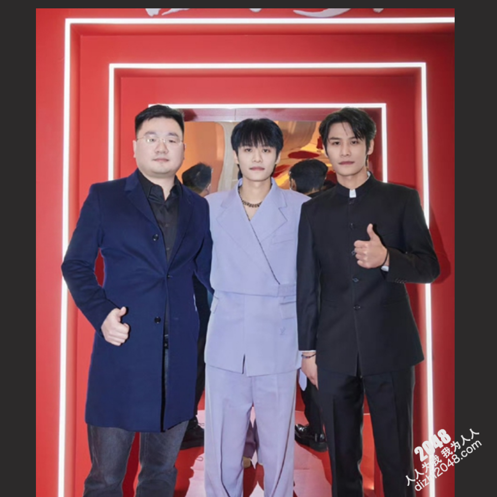 三只羊大瓜震惊全网 老板卢文庆酒后豪言 草过卓仕琳 七老板给他舔屌吞精 想草谁就草谁